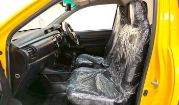 REVO 2WD 2018 2.4J MT STANDARD YELLOW  1449 full