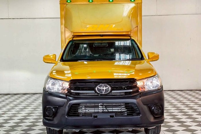 REVO 2WD 2018 2.4J MT STANDARD YELLOW  1449 full