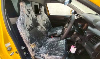 REVO 2WD 2018 2.4J MT STANDARD YELLOW  1464 full