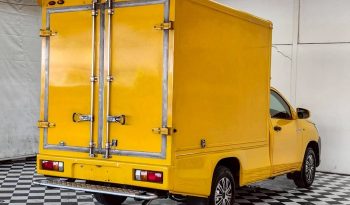 REVO 2WD 2018 2.4J MT STANDARD YELLOW  1464 full