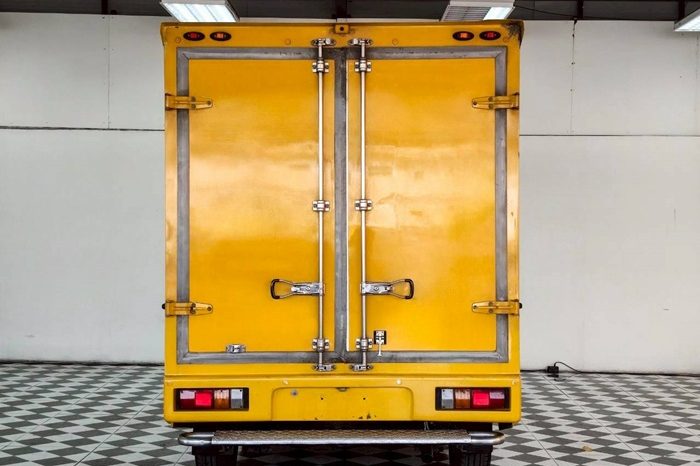 REVO 2WD 2018 2.4J MT STANDARD YELLOW  1464 full