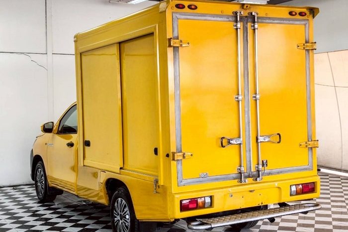 REVO 2WD 2018 2.4J MT STANDARD YELLOW  1464 full