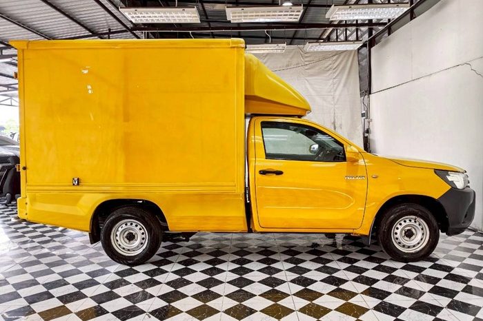 REVO 2WD 2018 2.4J MT STANDARD YELLOW  1467 full