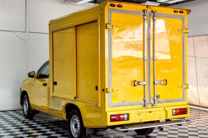 REVO 2WD 2018 2.4J MT STANDARD YELLOW  1467 full