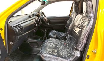 REVO 2WD 2018 2.4J MT STANDARD YELLOW  1467 full