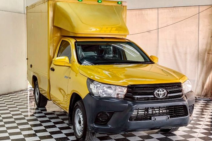 REVO 2WD 2018 2.4J MT STANDARD YELLOW  1467 full