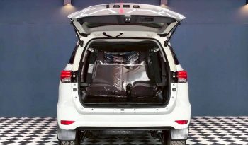 TOYOTA 2WD 2019 2.4V AT FORTUNER WHITE  1490 full