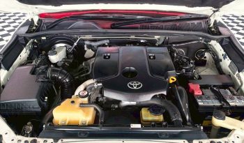 TOYOTA 2WD 2019 2.4V AT FORTUNER WHITE  1490 full