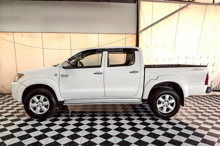 VIGO 4WD 2007 2.7G AT DOUBLE CAB WHITE  1599 full