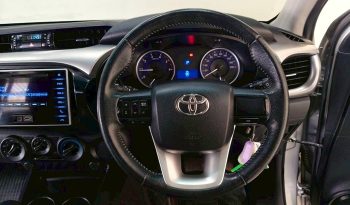 REVO PRE 2019 2.4E AT DOUBLE CAB SILVER  2044 full