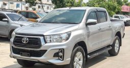 REVO PRE 2019 2.4E AT DOUBLE CAB SILVER  2044