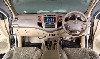 TOYOTA 4WD 2010 3.0V AT FORTUNER SILVER  2167 full