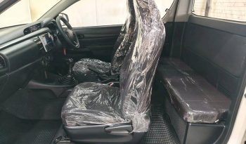 REVO 2WD 2019 2.4J MT SMART CAB WHITE  225 full