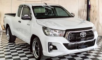 REVO 2WD 2019 2.4J MT SMART CAB WHITE  225 full