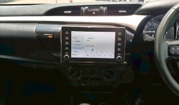 REVO PRE 2020 2.4 MID AT DOUBLE CAB WHITE  2366 full
