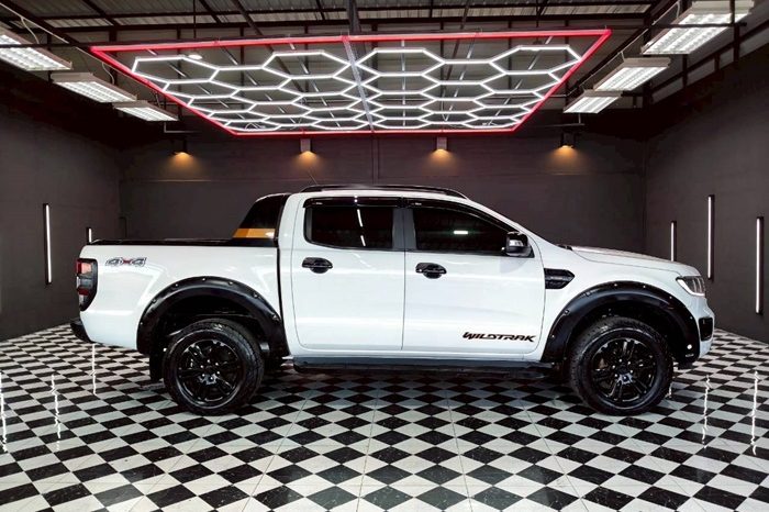 FORD 4WD 2021 2.0 AT DOUBLE CAB WHITE  2482 full