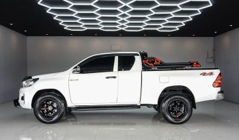 REVO 4WD 2020 2.4E AT SMART CAB WHITE  254 full