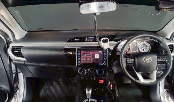 REVO PRE 2021 2.4 MID AT DOUBLE CAB SILVER  2568 full