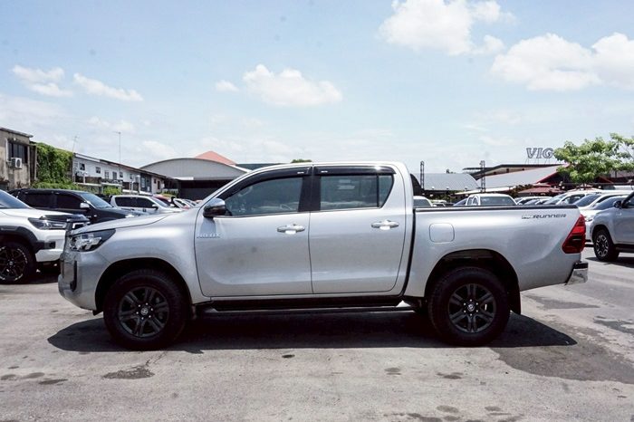 REVO PRE 2020 2.4 ENTRY AT DOUBLE CAB SILVER  2713 full