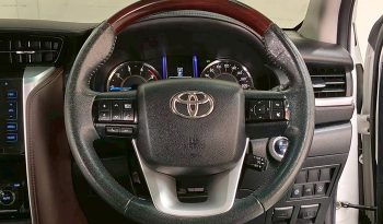 TOYOTA 2WD 2016 2.8V AT FORTUNER WHITE  3368 full