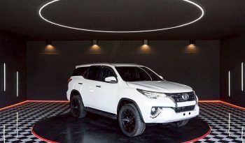TOYOTA 2WD 2016 2.8V AT FORTUNER WHITE  3368 full