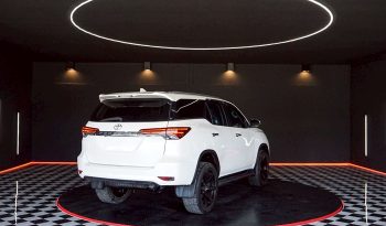 TOYOTA 2WD 2016 2.8V AT FORTUNER WHITE  3368 full