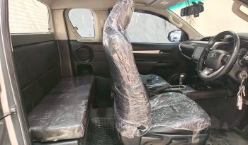 REVO PRE 2021 2.4 MID AT SMART CAB SILVER  3426 full
