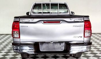 REVO 2WD 2020 2.4 ENTRY MT STANDARD SILVER  4922 full