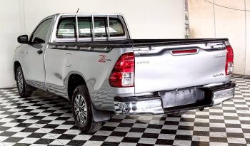 REVO 2WD 2020 2.4 ENTRY MT STANDARD SILVER  4922 full