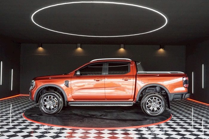 FORD 4WD 2023 2.0 AT DOUBLE CAB ORANGE  5107 full
