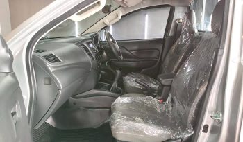 MITSUBISHI 4WD 2021 2.4 MT SINGLE CAB SILVER  5479 full