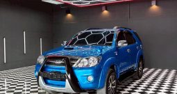 TOYOTA 4WD 2006 3.0V AT FORTUNER BLUE  5908