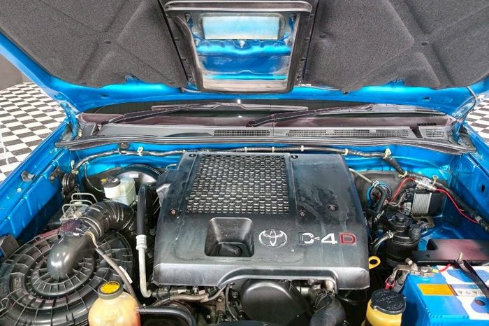 TOYOTA 4WD 2006 3.0V AT FORTUNER BLUE  5908 full