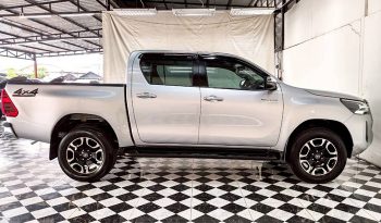 REVO 4WD 2021 2.4 MID MT DOUBLE CAB SILVER  6065 full