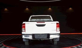 REVO 2WD 2019 2.4J MT SMART CAB WHITE  640 full