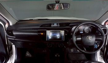 REVO 2WD 2019 2.4J MT SMART CAB WHITE  640 full