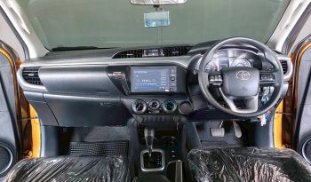 REVO PRE 2020 2.4 ENTRY AT DOUBLE CAB ORANGE  7100 full