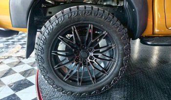 REVO PRE 2020 2.4 ENTRY AT DOUBLE CAB ORANGE  7100 full