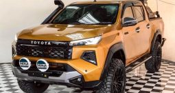 REVO PRE 2020 2.4 ENTRY AT DOUBLE CAB ORANGE  7100