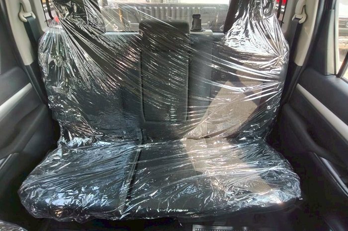 REVO PRE 2020 2.4 ENTRY AT DOUBLE CAB ORANGE  7100 full