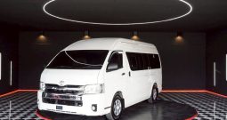 TOYOTA 2WD 2019 3.0 AT COMMUTER WHITE  7322