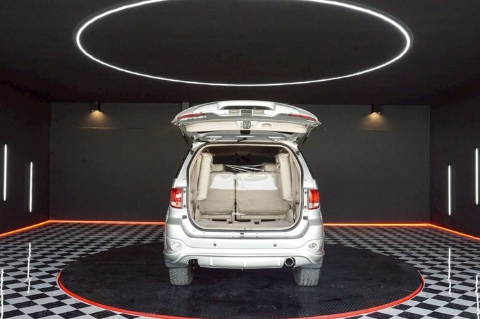 TOYOTA 4WD 2007 3.0V AT FORTUNER SILVER  7427 full