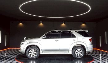 TOYOTA 4WD 2007 3.0V AT FORTUNER SILVER  7427 full
