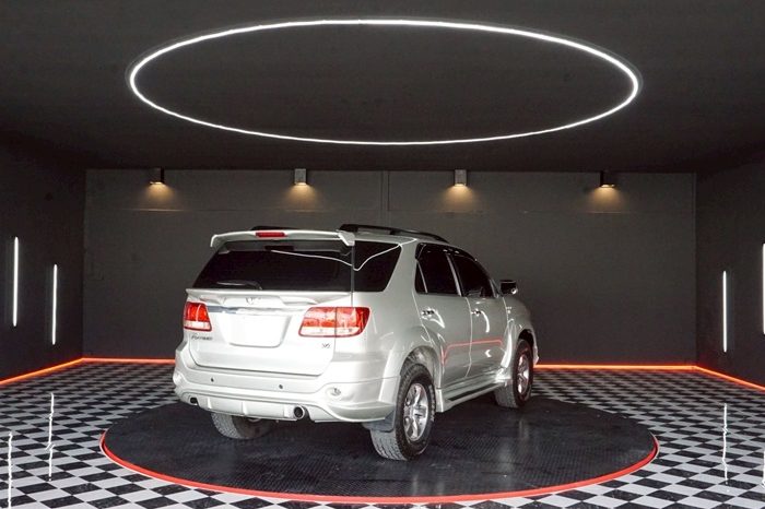 TOYOTA 4WD 2007 3.0V AT FORTUNER SILVER  7427 full
