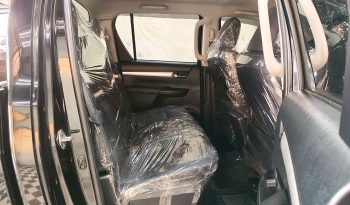 REVO PRE 2022 2.4 MID AT DOUBLE CAB BLACK  7776 full
