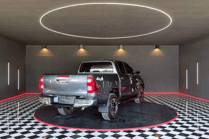 REVO 4WD 2020 2.8 HIGHT AT DOUBLE CAB DARK GREY  7866 full