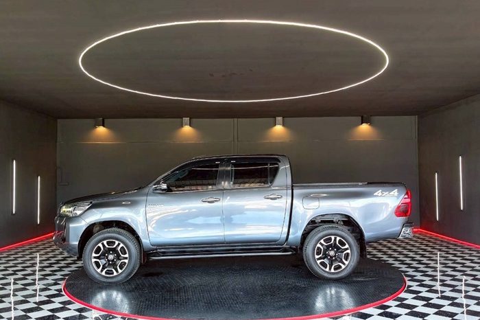REVO 4WD 2020 2.8 HIGHT AT DOUBLE CAB DARK GREY  7866 full