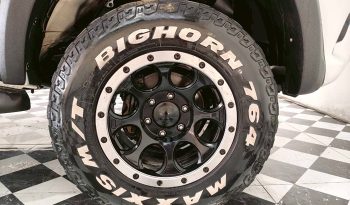 REVO 4WD 2019 2.8J MT STANDARD WHITE  8517 full