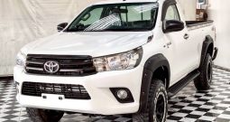 REVO 4WD 2019 2.8J MT STANDARD WHITE  8517
