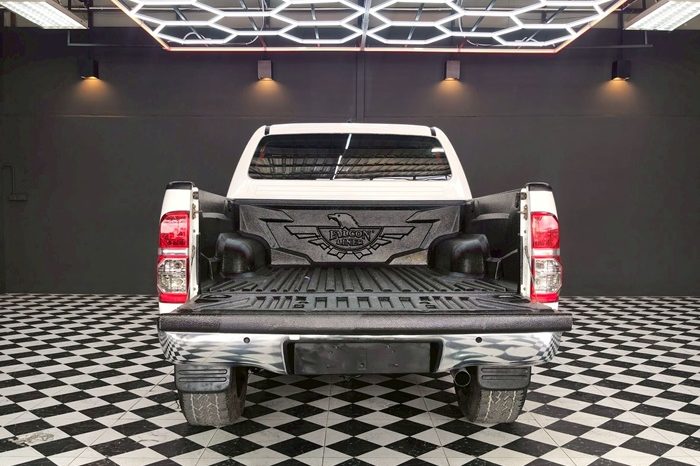 VIGO PRE 2012 3.0G AT DOUBLE CAB WHITE  8583 full